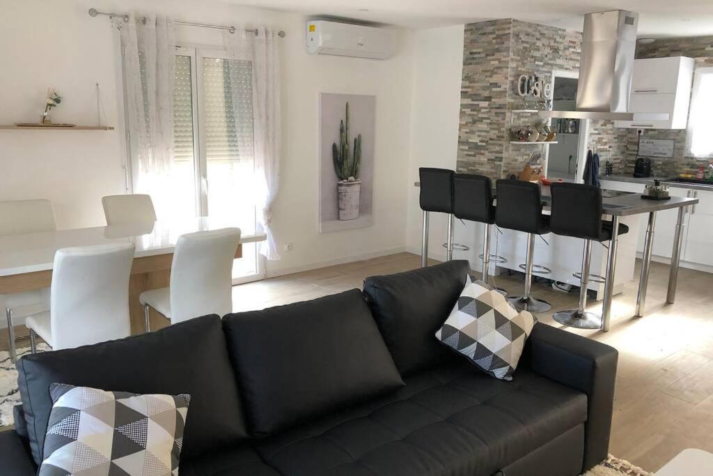 Agreable Maison Entre Bordeaux Et Le Bassin Saint-Jean-d'Illac Eksteriør bilde