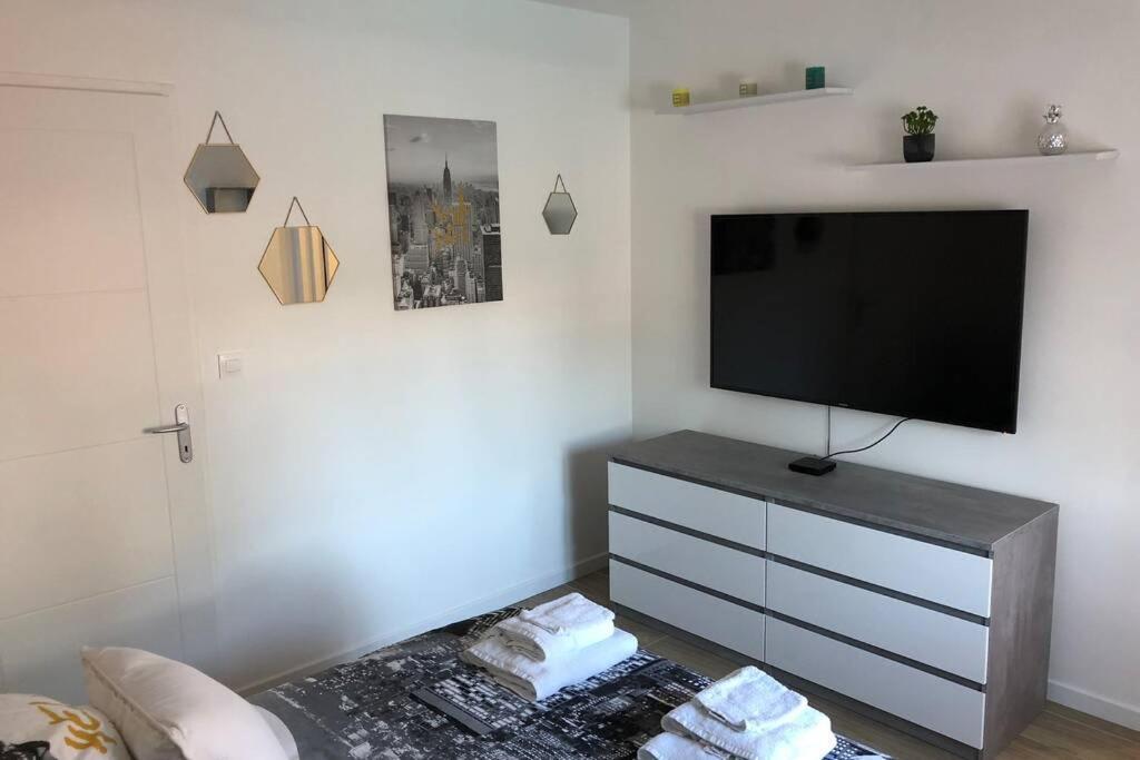 Agreable Maison Entre Bordeaux Et Le Bassin Saint-Jean-d'Illac Eksteriør bilde